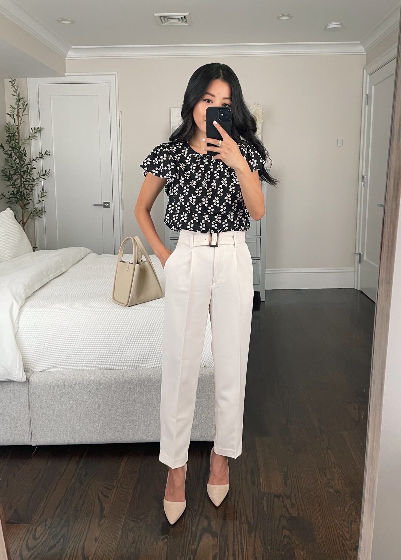 Ann Taylor petite tapered ankle pants